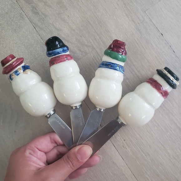 Set of 4 Snowmen Spreaders - Picture 3 of 5